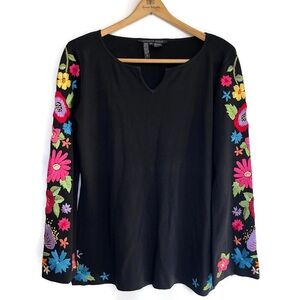 Vintage Michelle Nicole Embroidered Floral Statement Sleeves Black Top, XL